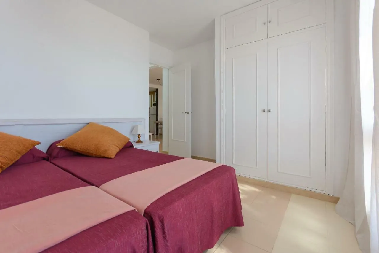 Апартаменты Residencial Guardamar Zeus Миами-Плайя