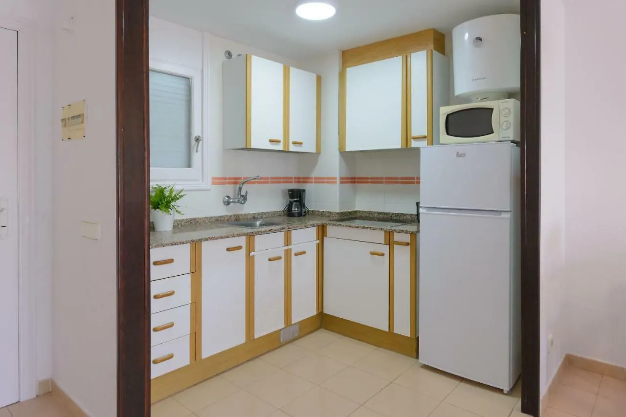 Апартаменты Residencial Guardamar Zeus Миами-Плайя